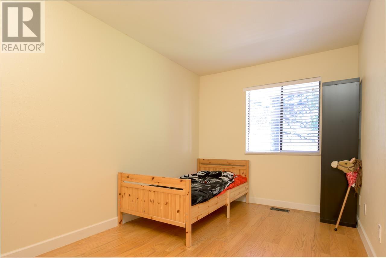 2009 Holdom Avenue, Burnaby, British Columbia  V5B 3W5 - Photo 22 - R2828456