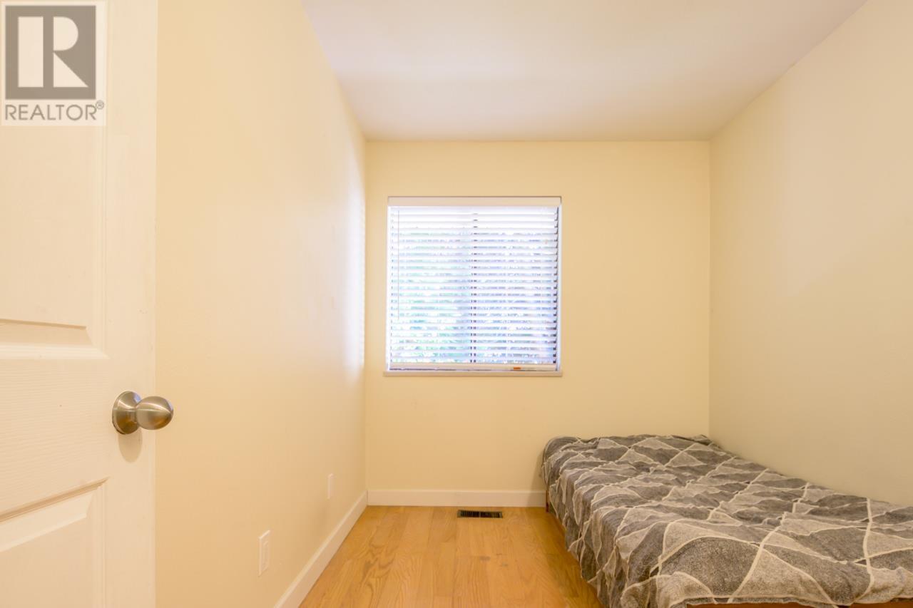 2009 Holdom Avenue, Burnaby, British Columbia  V5B 3W5 - Photo 24 - R2828456