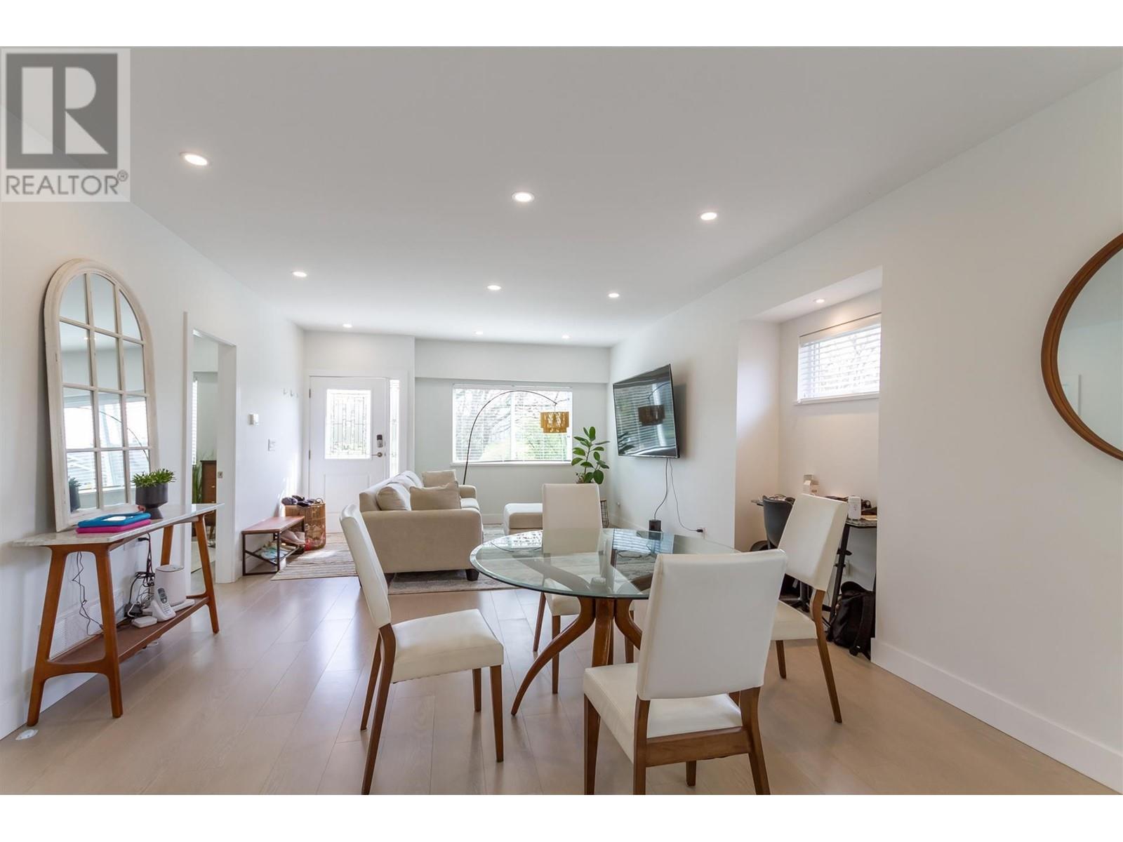 107 N Kaslo Street, Vancouver, British Columbia  V5K 3M9 - Photo 8 - R2775342