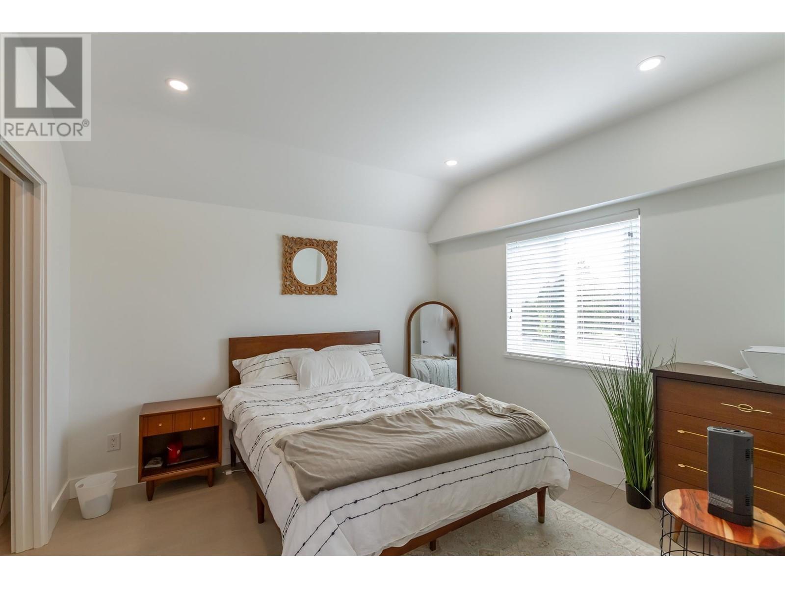 107 N Kaslo Street, Vancouver, British Columbia  V5K 3M9 - Photo 11 - R2775342