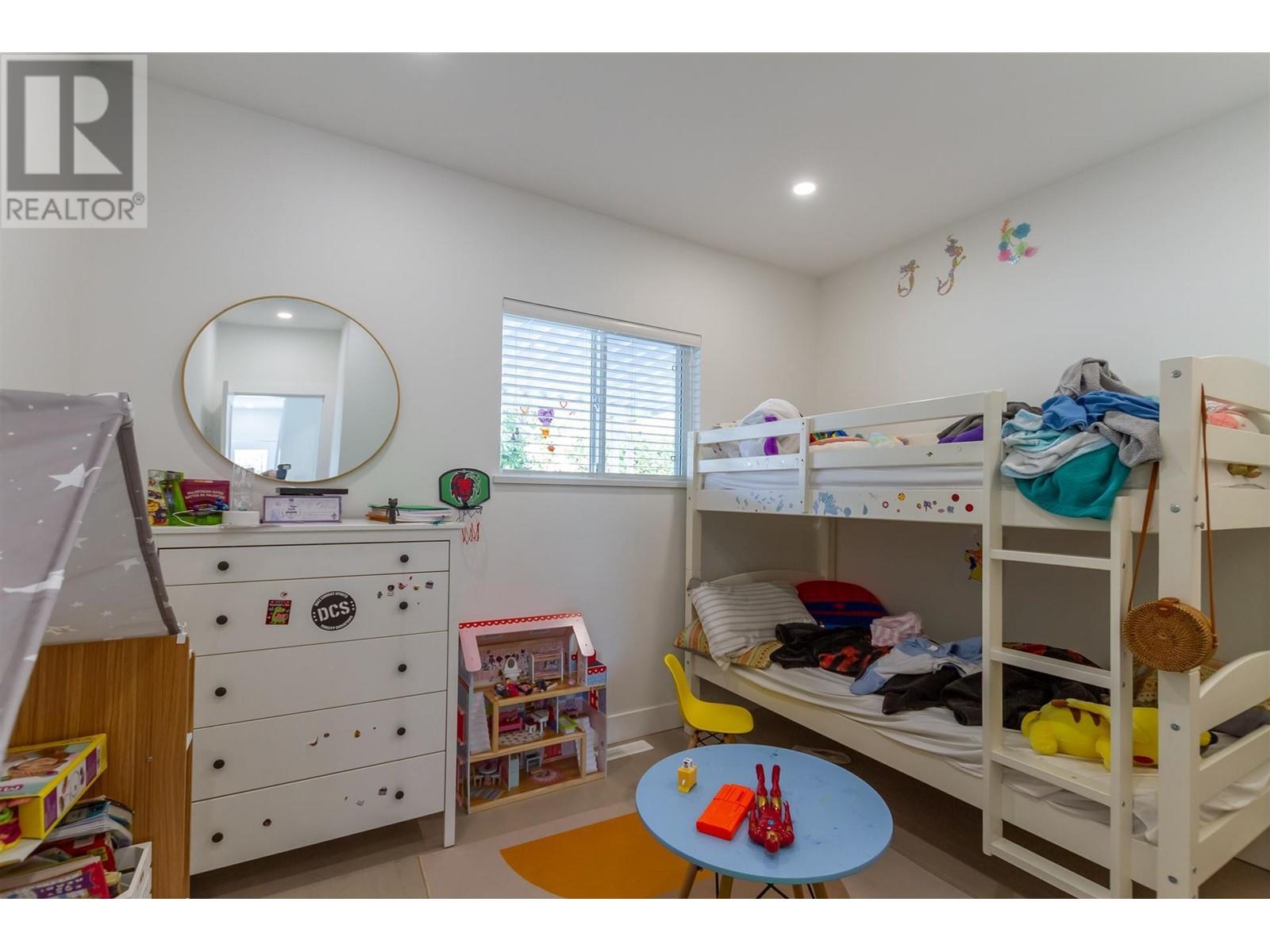 107 N Kaslo Street, Vancouver, British Columbia  V5K 3M9 - Photo 12 - R2775342