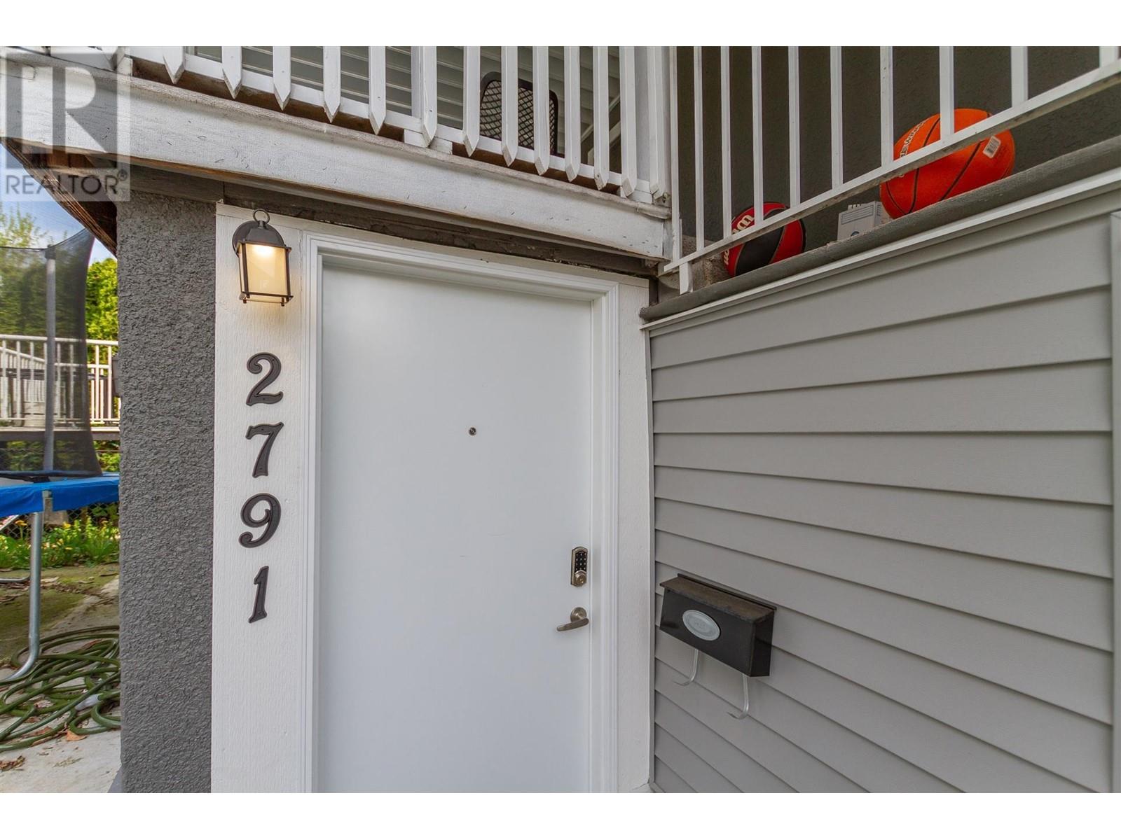 107 N Kaslo Street, Vancouver, British Columbia  V5K 3M9 - Photo 17 - R2775342