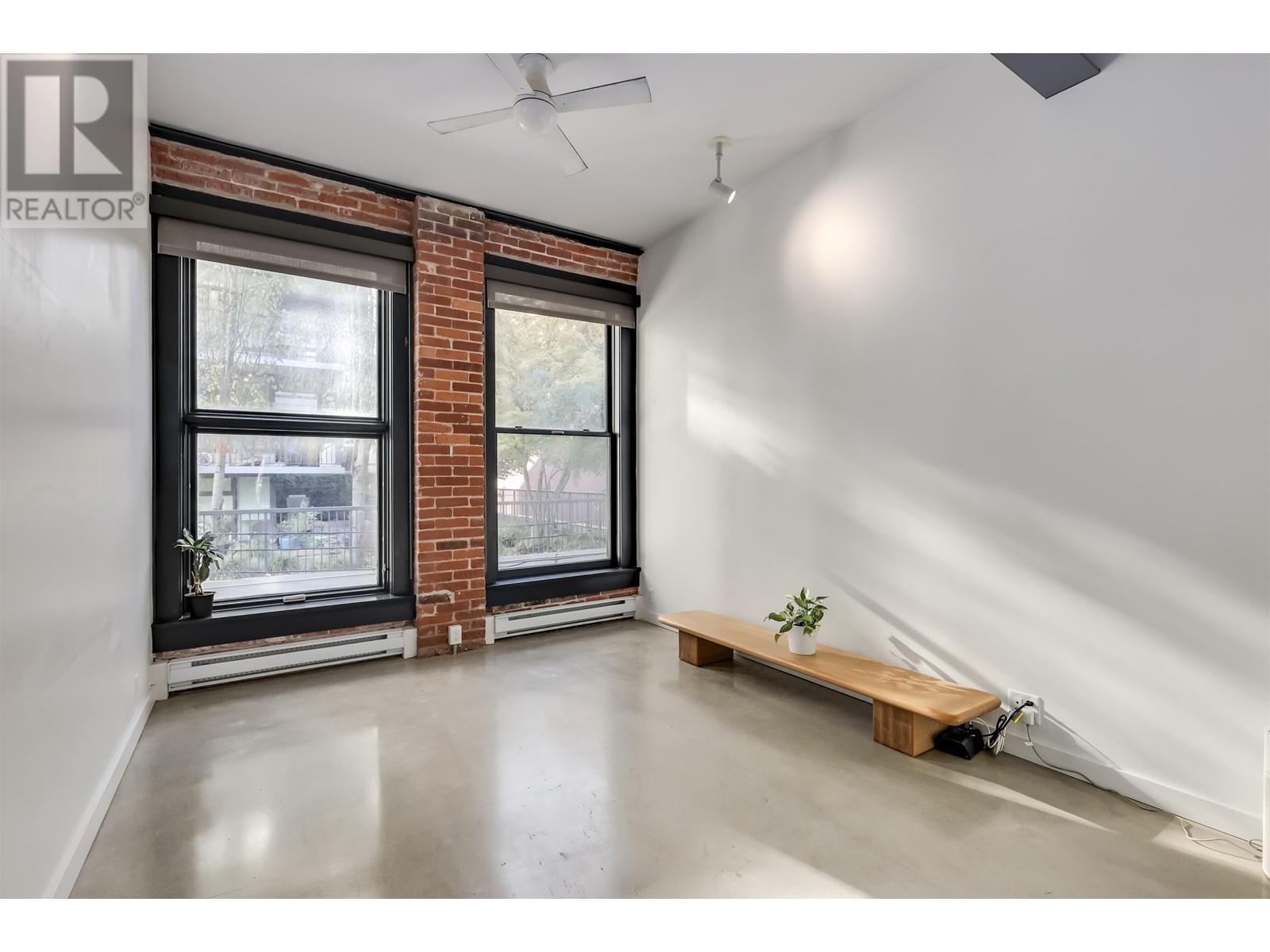 305 53 W Hastings Street, Vancouver, British Columbia  V6B 1G4 - Photo 2 - R2828458