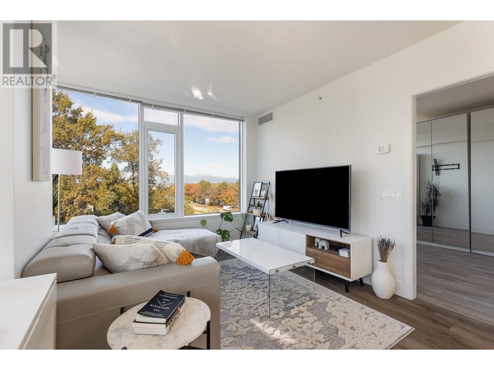 711 5233 Gilbert Road, Richmond, British Columbia  V7C 0B3 - Photo 4 - R2828467