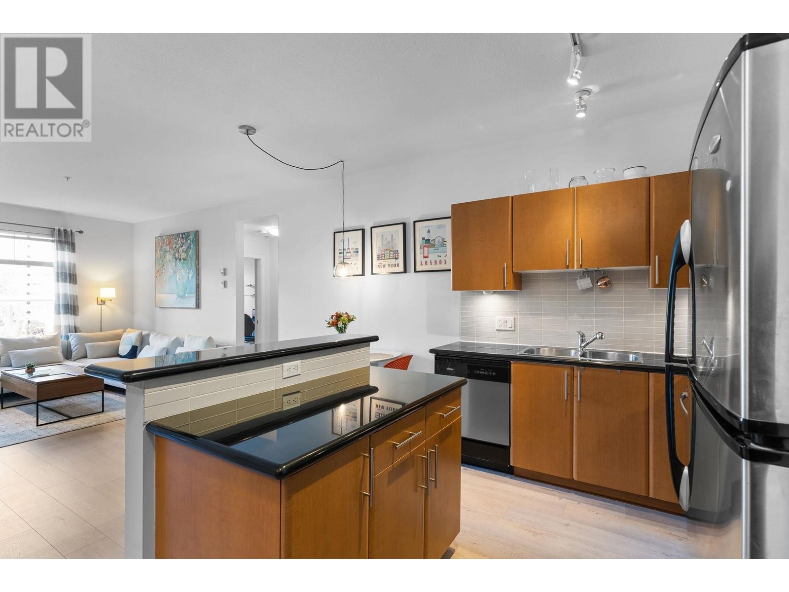 201 2330 Wilson Avenue, Port Coquitlam, British Columbia  V3C 1Z6 - Photo 7 - R2828488