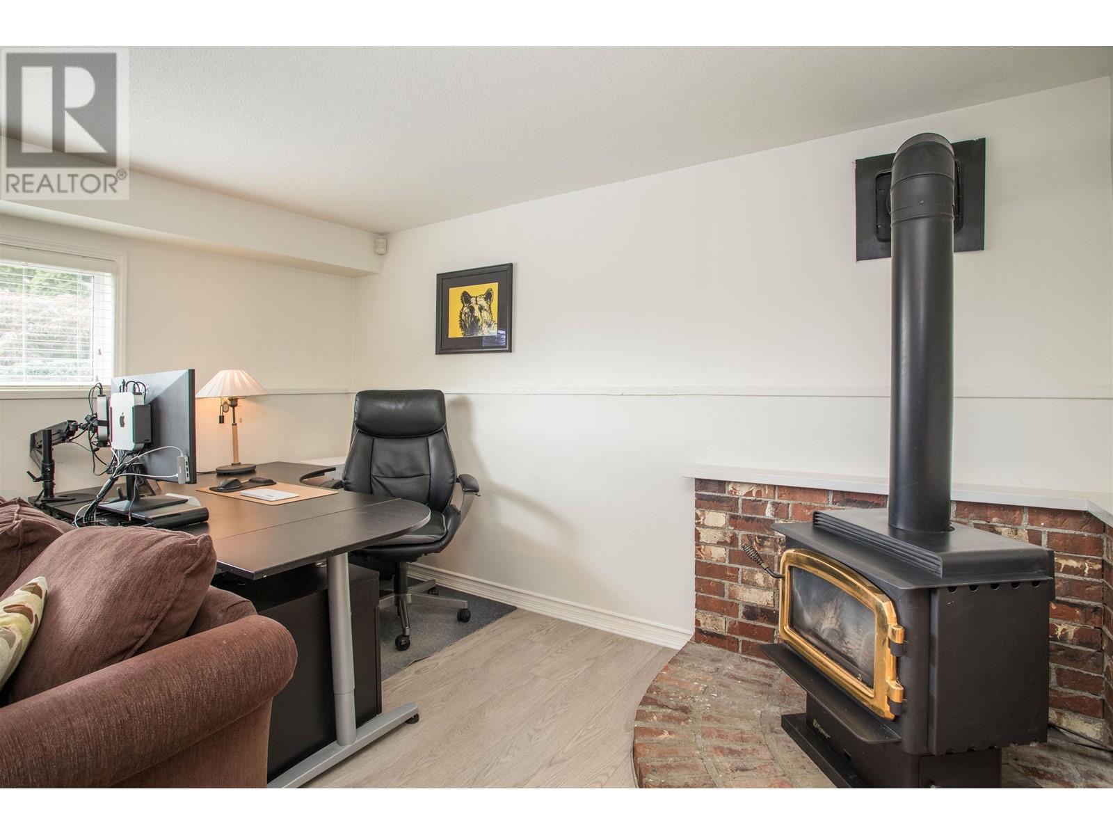 1298 Evelyn Street, North Vancouver, British Columbia  V7K 1T5 - Photo 16 - R2828512