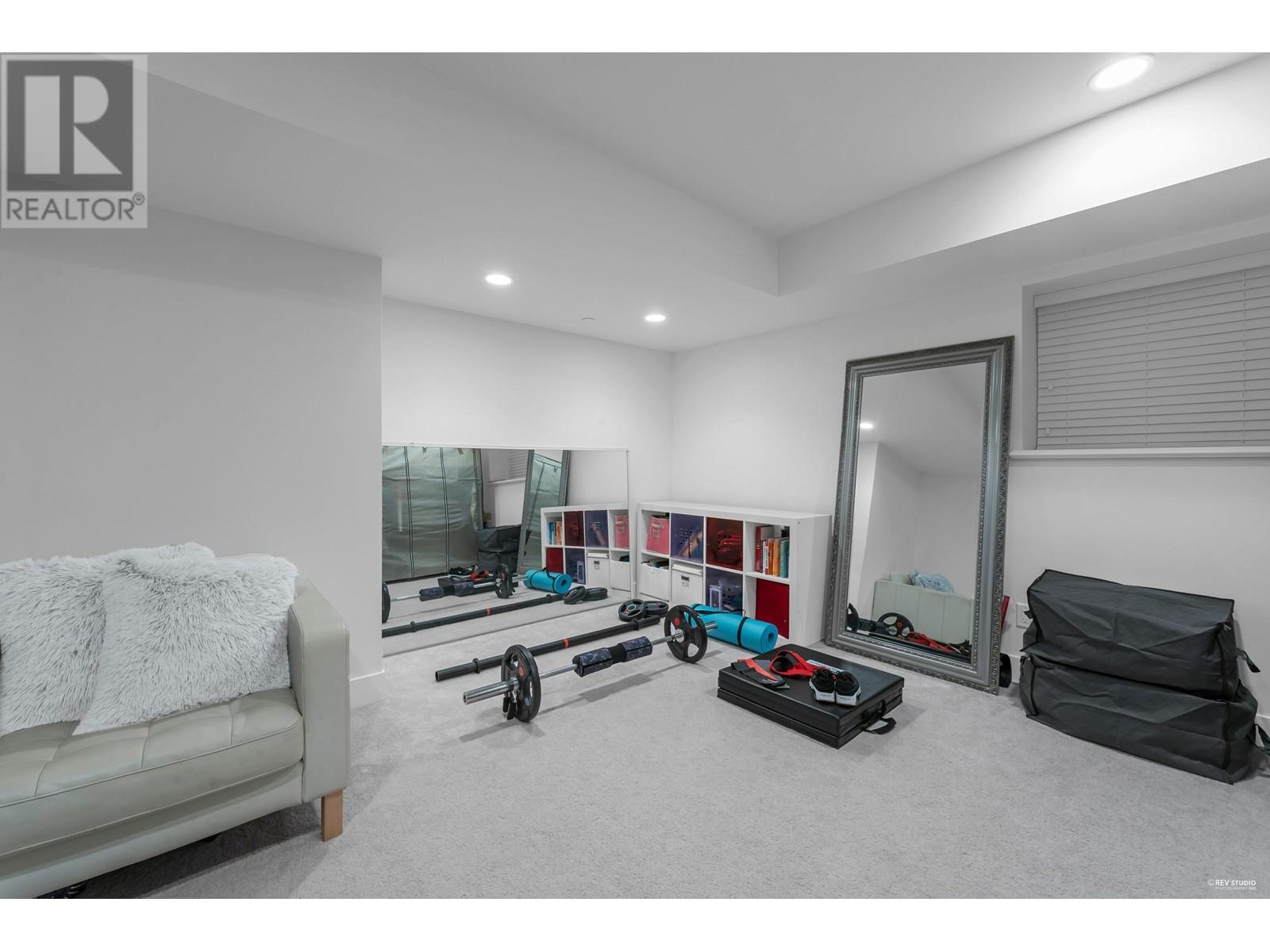 10509 Robertson Street, Maple Ridge, British Columbia  V2W 0H8 - Photo 23 - R2828347