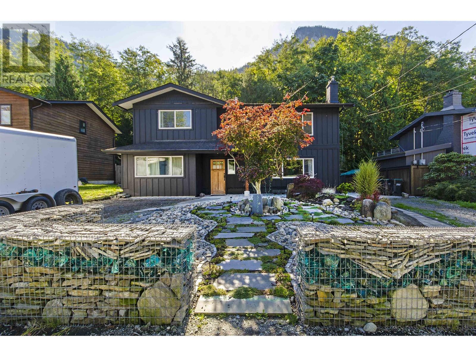37976 MAGNOLIA CRESCENT, squamish, British Columbia