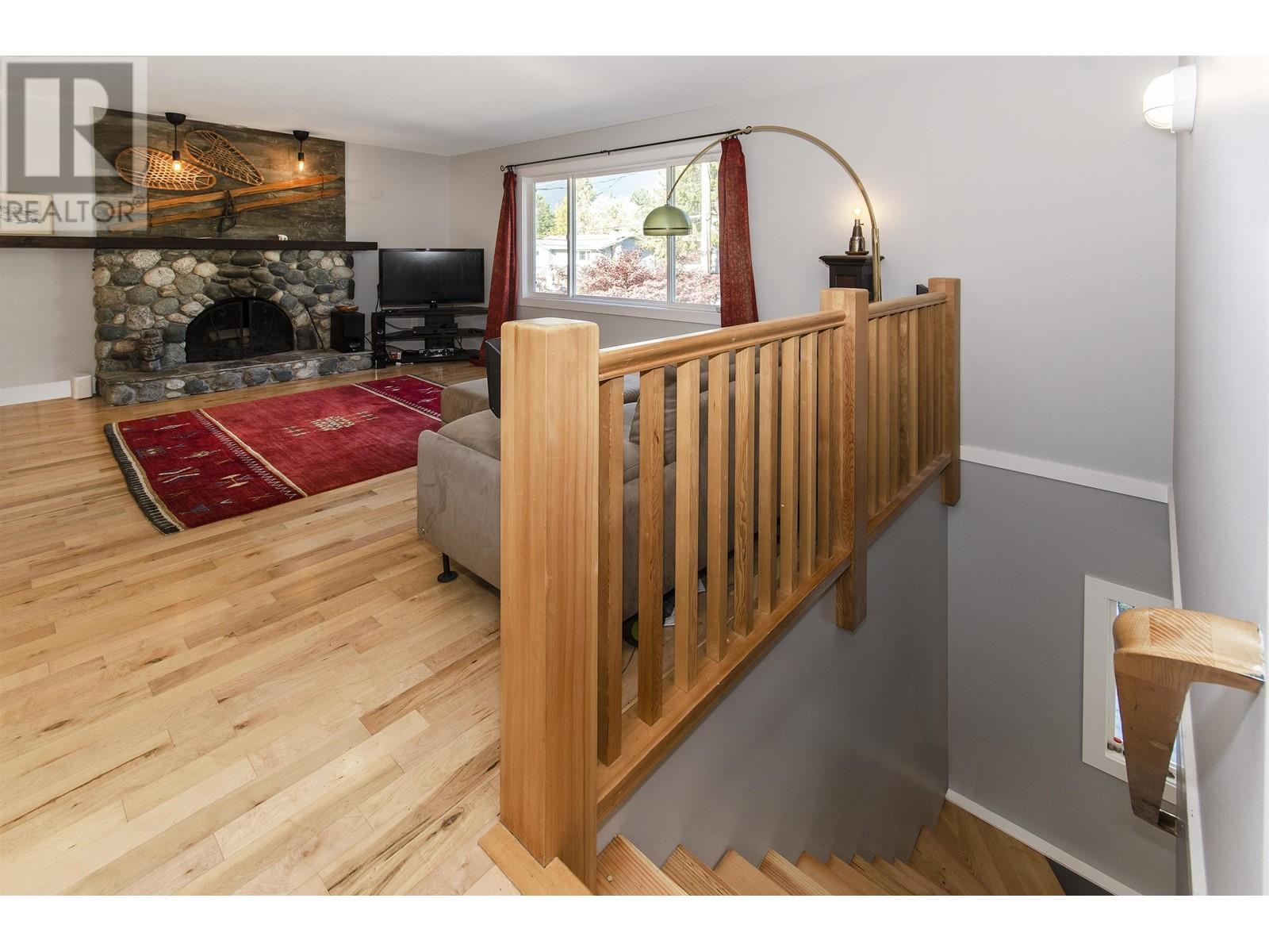37976 Magnolia Crescent, Squamish, British Columbia  V8B 0C2 - Photo 13 - R2823062