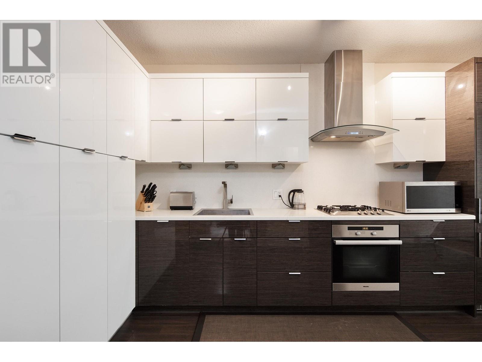 216 1777 W 7th Avenue, Vancouver, British Columbia  V6J 0E5 - Photo 5 - R2828559