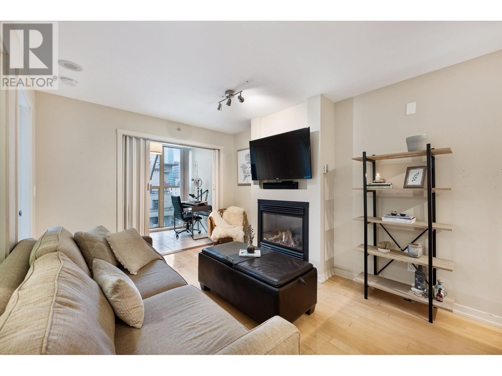 705 969 Richards Street, Vancouver, British Columbia  V6B 1A8 - Photo 4 - R2828562