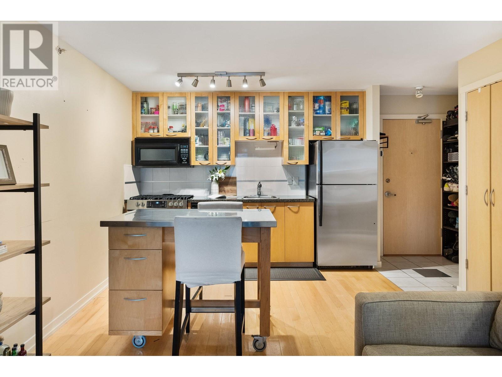 705 969 Richards Street, Vancouver, British Columbia  V6B 1A8 - Photo 9 - R2828562