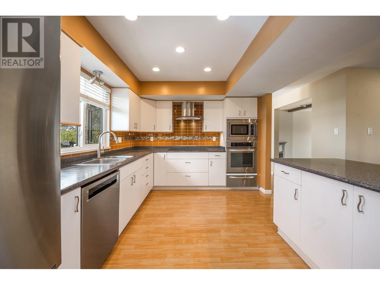 5424 Candlewyck Wynd, Delta, British Columbia  V4M 3T6 - Photo 8 - R2828557