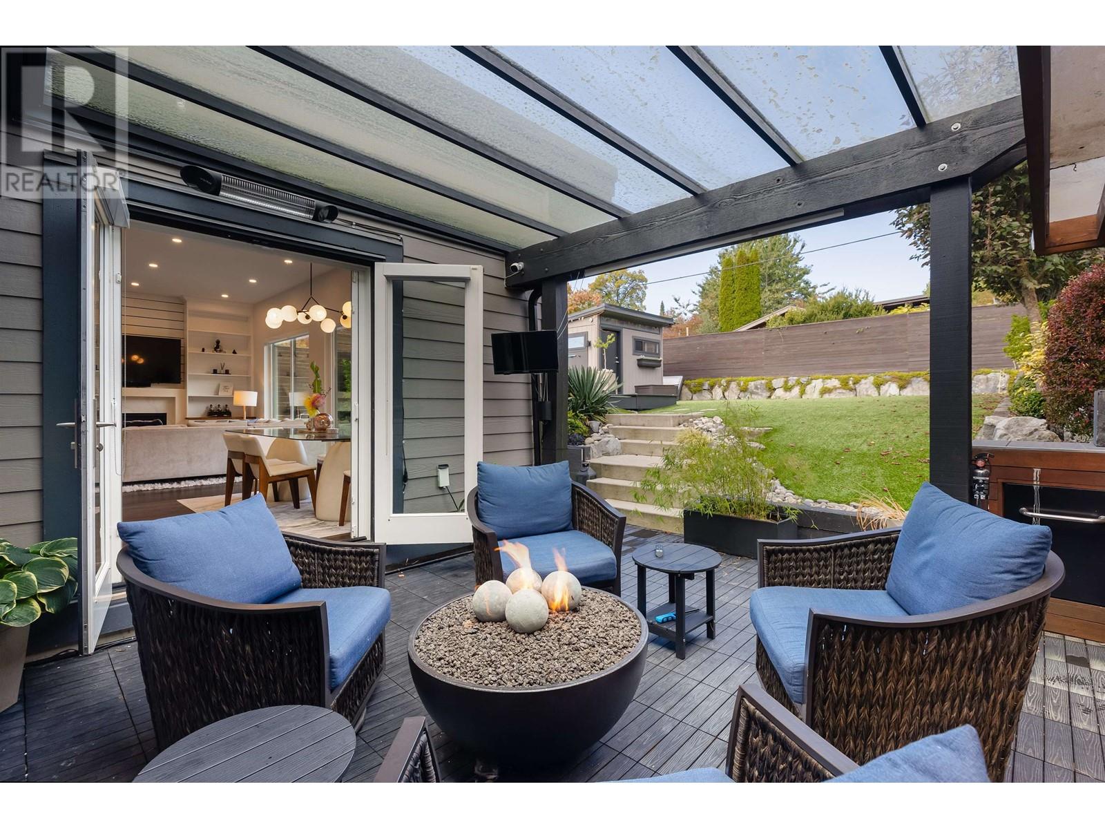 882 Whitchurch, North Vancouver, British Columbia  V7L 2A4 - Photo 11 - R2828589