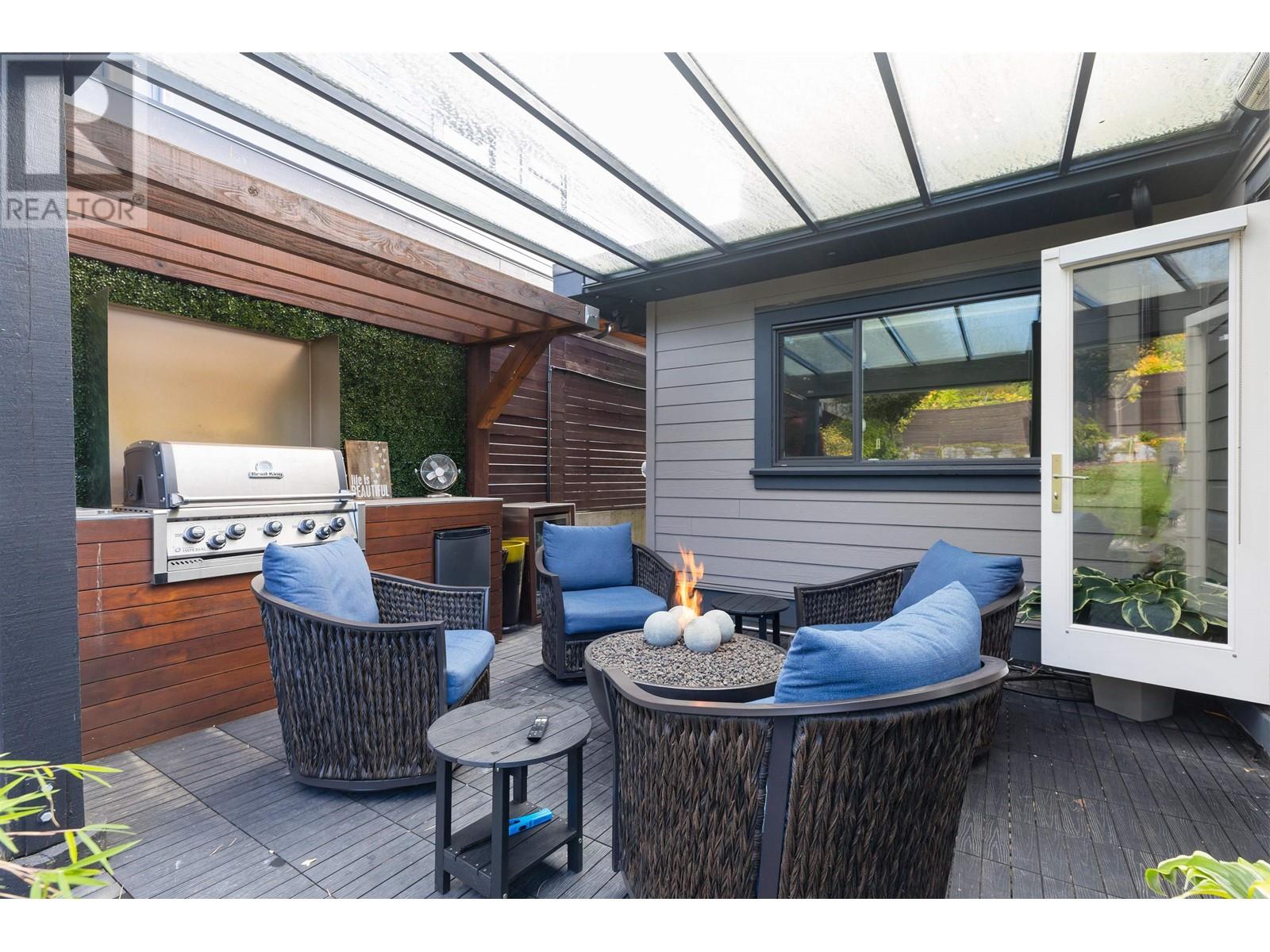 882 Whitchurch, North Vancouver, British Columbia  V7L 2A4 - Photo 14 - R2828589