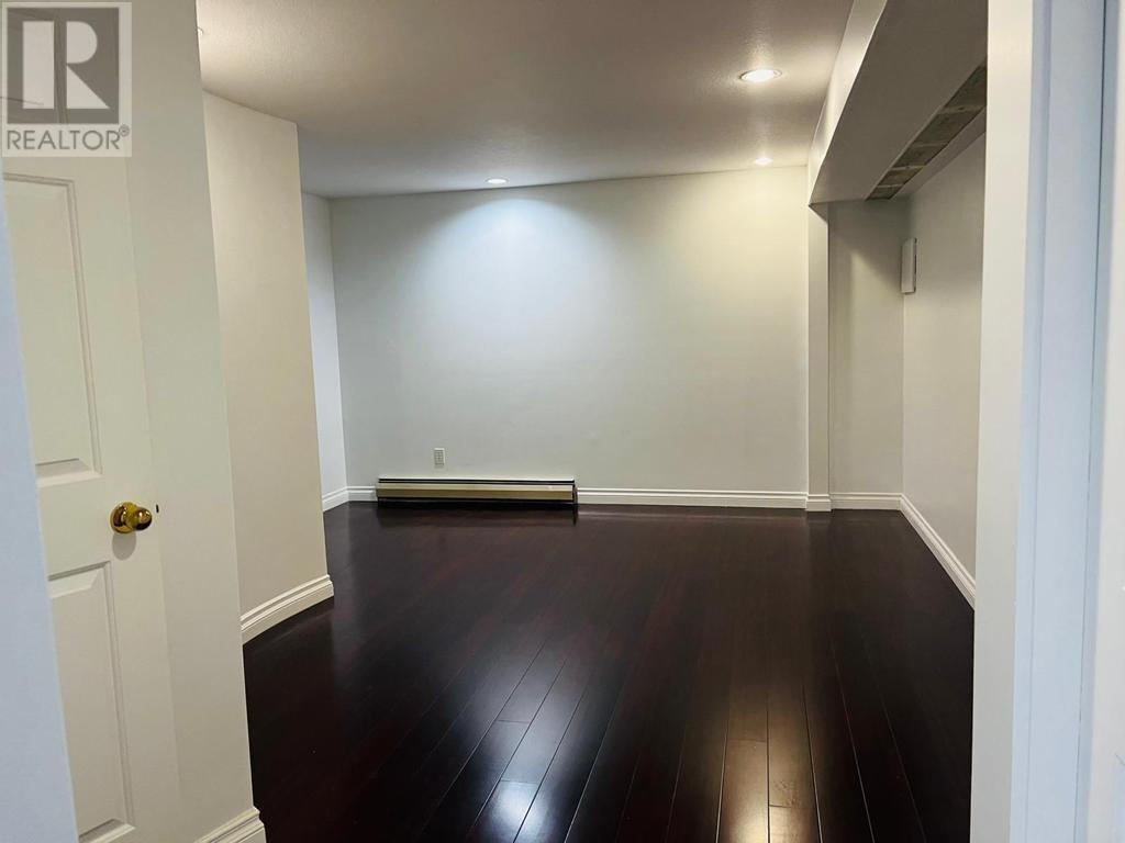 1280 Marsden Court, Burnaby, British Columbia  V5A 3N3 - Photo 31 - R2827317
