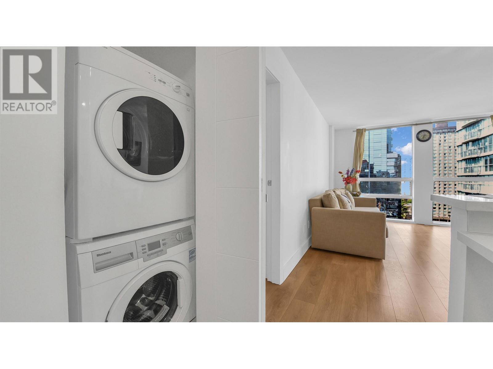 1704 811 Helmcken Street, Vancouver, British Columbia  V6Z 1B1 - Photo 12 - R2810055