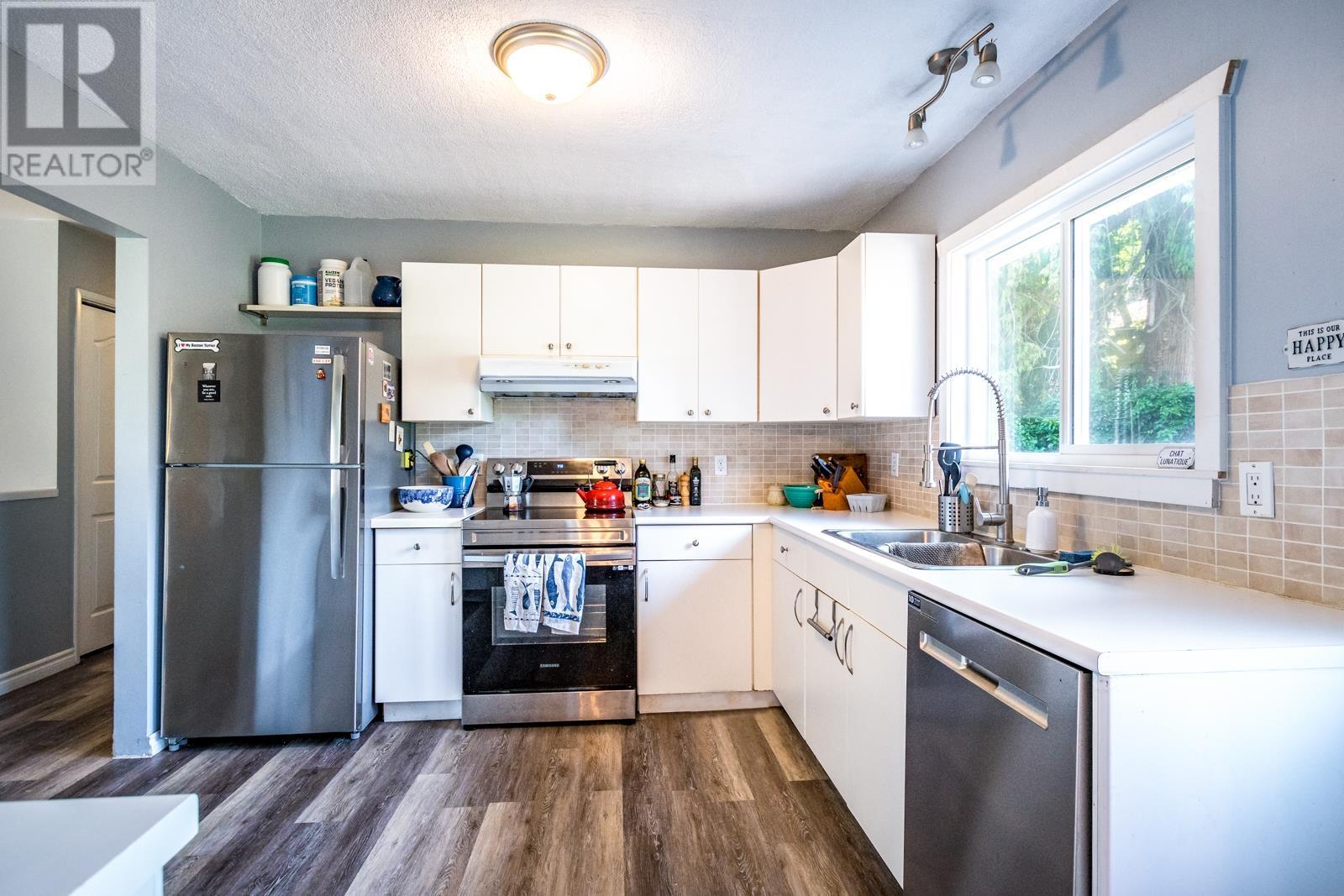 4642 COCHRANE ROAD, madeira park, British Columbia