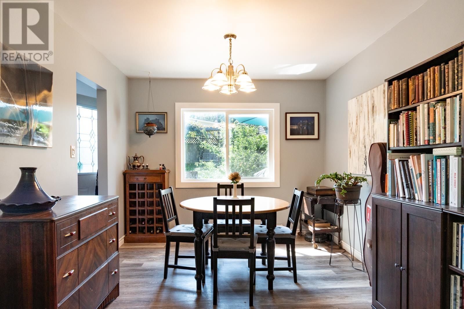 4642 Cochrane Road, Madeira Park, British Columbia  V0N 2H1 - Photo 10 - R2821401