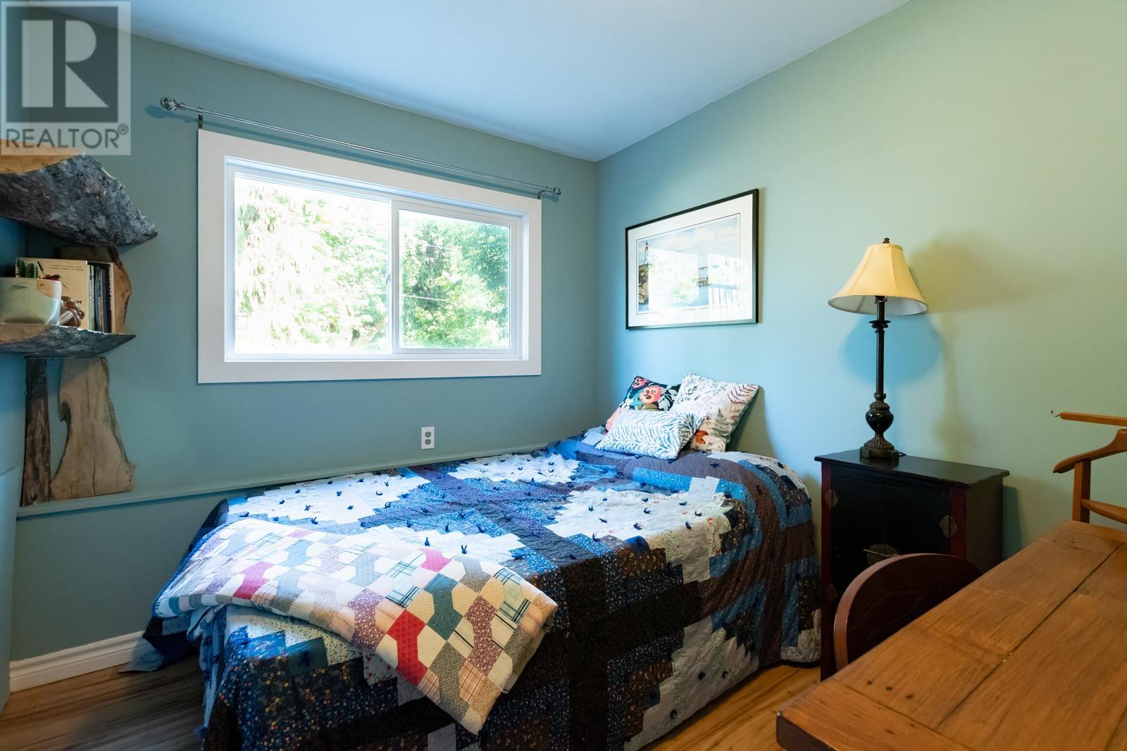 4642 Cochrane Road, Madeira Park, British Columbia  V0N 2H1 - Photo 17 - R2821401