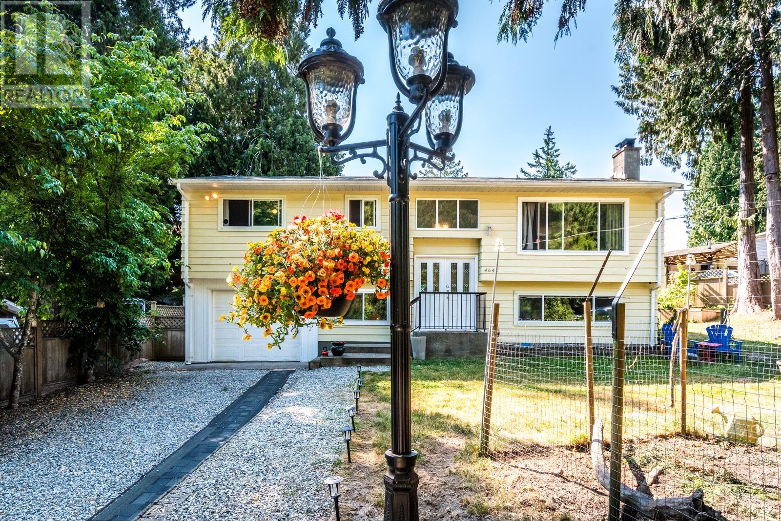 4642 Cochrane Road, Madeira Park, British Columbia  V0N 2H1 - Photo 32 - R2821401