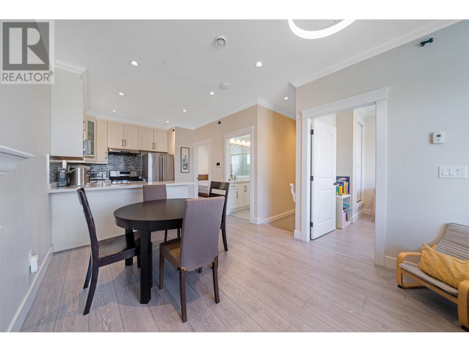 8026 Fraser Street, Vancouver, British Columbia  V5X 3X4 - Photo 9 - R2807338