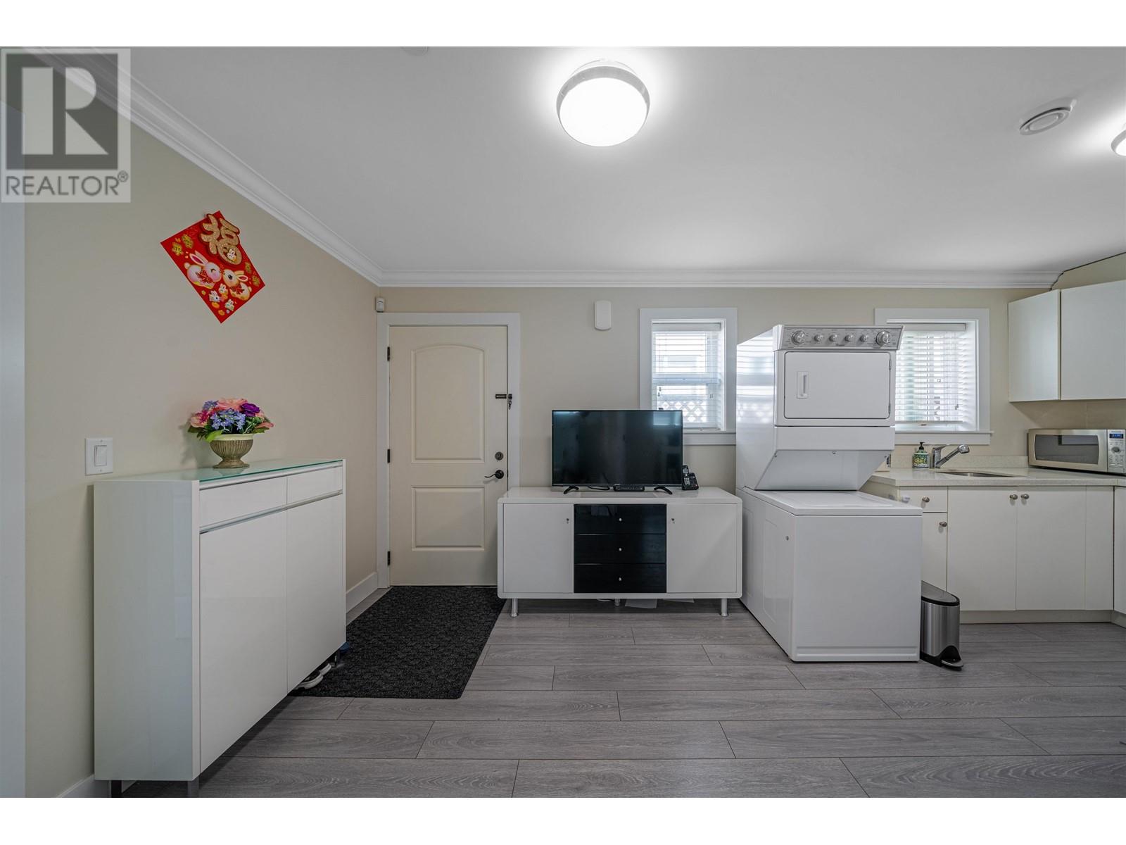 8026 Fraser Street, Vancouver, British Columbia  V5X 3X4 - Photo 18 - R2807338