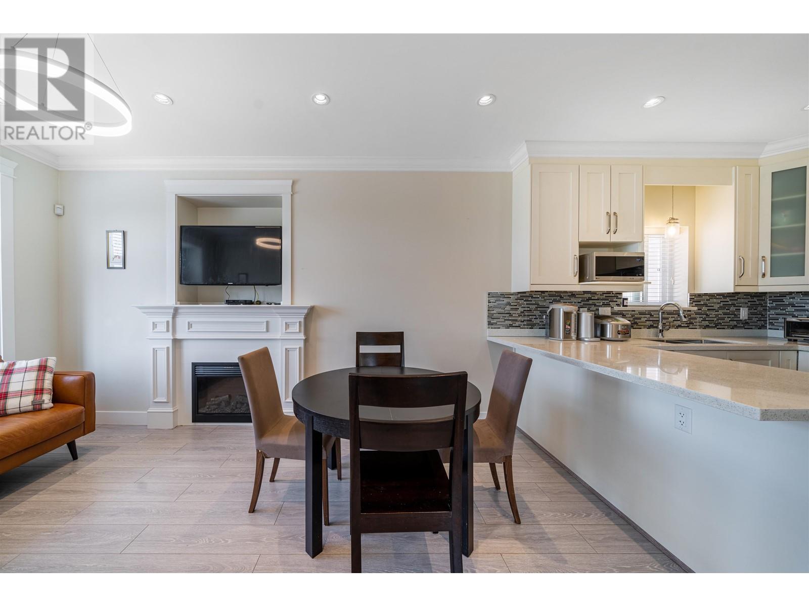 8026 Fraser Street, Vancouver, British Columbia  V5X 3X4 - Photo 10 - R2807338