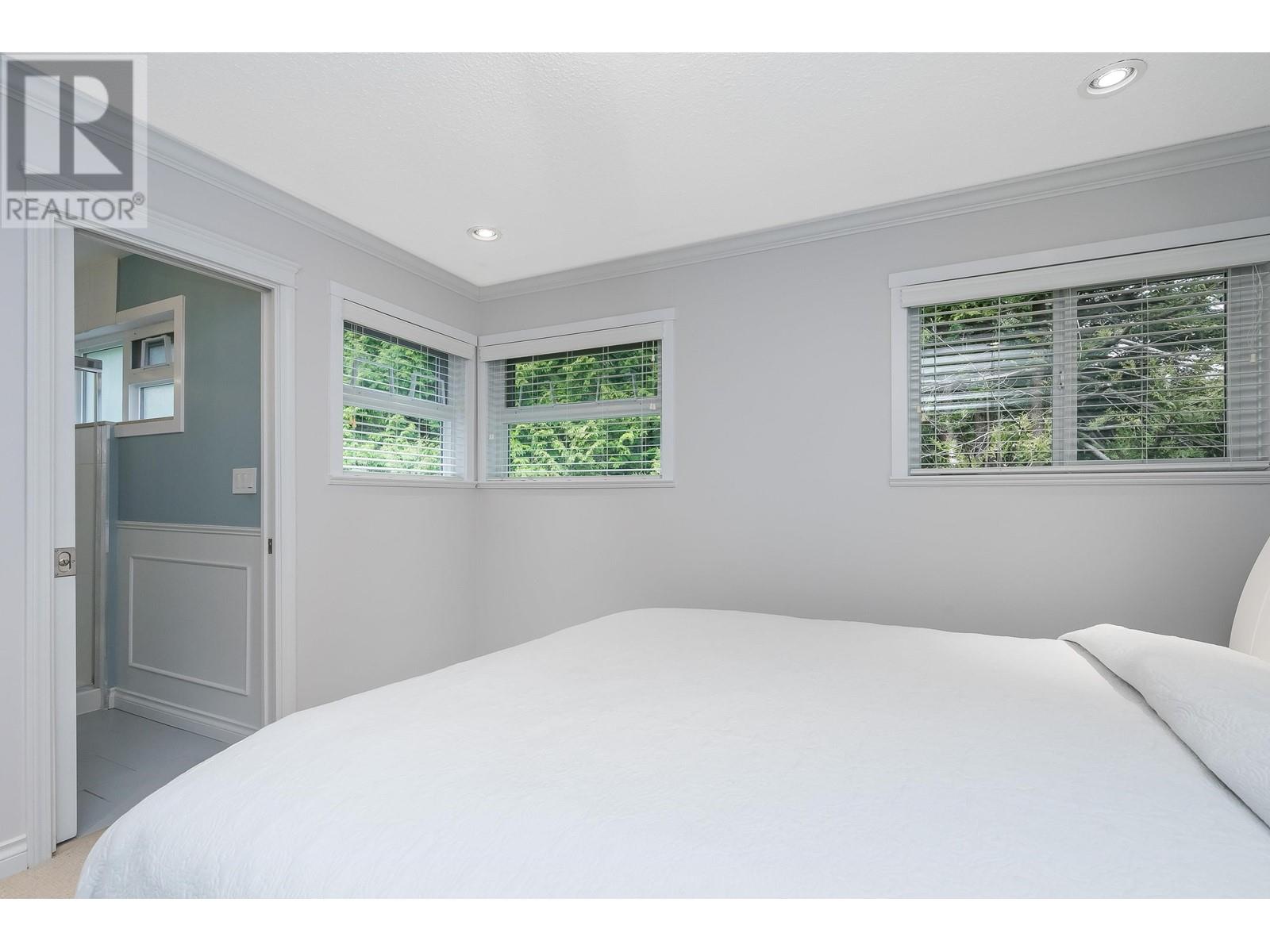 4857 Greentree Place, Burnaby, British Columbia  V5G 3V4 - Photo 25 - R2828451