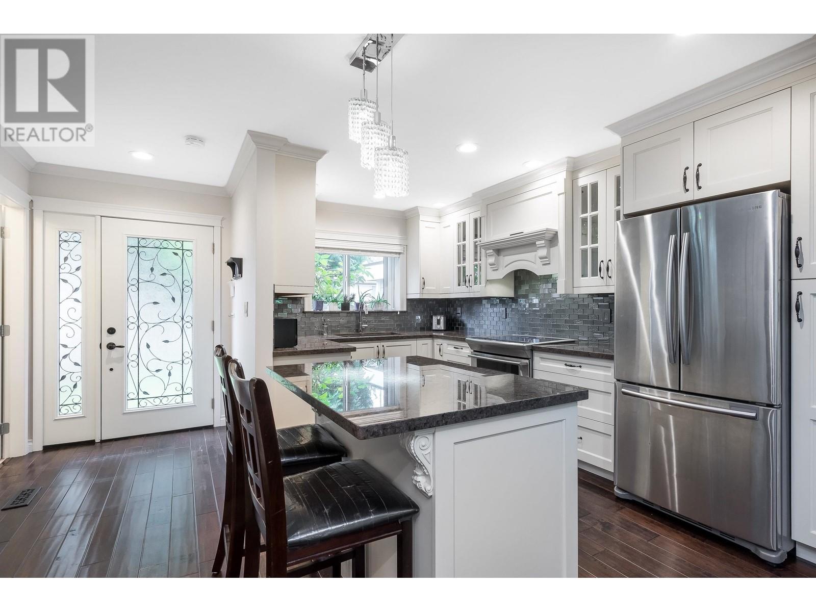 4857 Greentree Place, Burnaby, British Columbia  V5G 3V4 - Photo 8 - R2828451