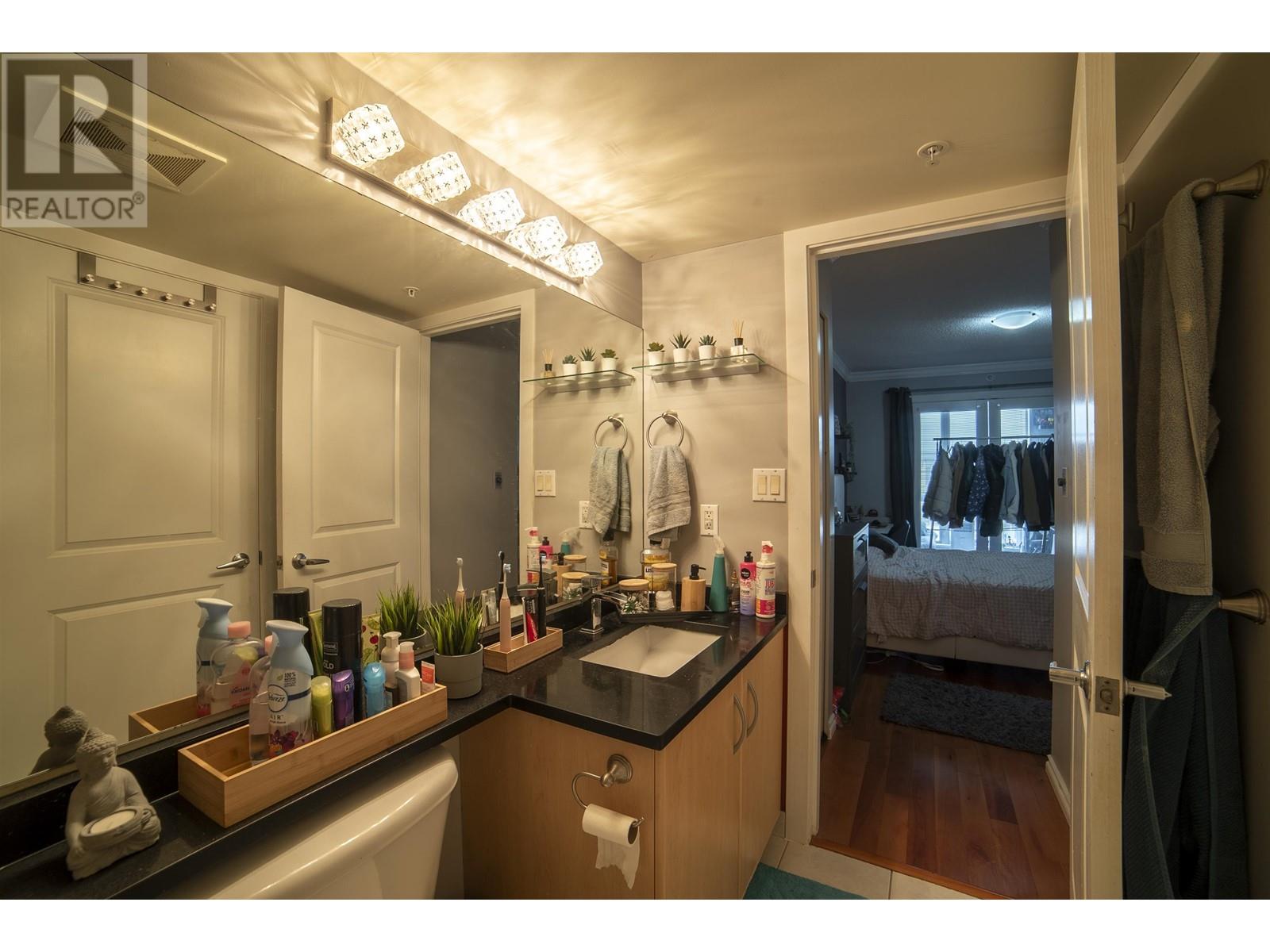2108 3663 Crowley Drive, Vancouver, British Columbia  V5R 6H4 - Photo 9 - R2811876