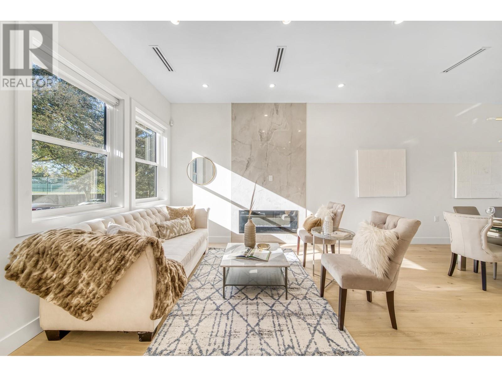 1 2537 E 20th Avenue, Vancouver, British Columbia  V5M 2T5 - Photo 5 - R2827420