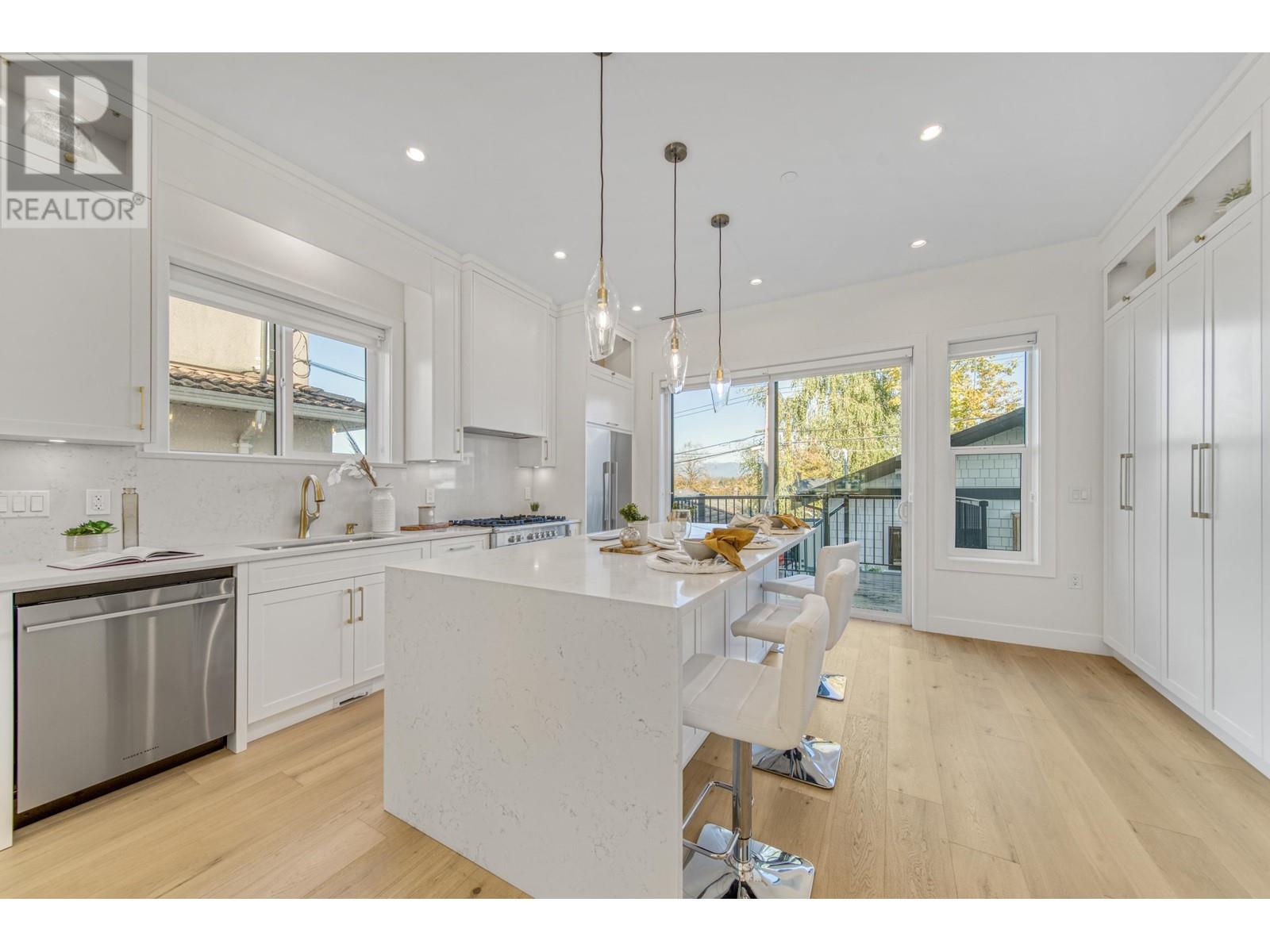 1 2537 E 20th Avenue, Vancouver, British Columbia  V5M 2T5 - Photo 6 - R2827420