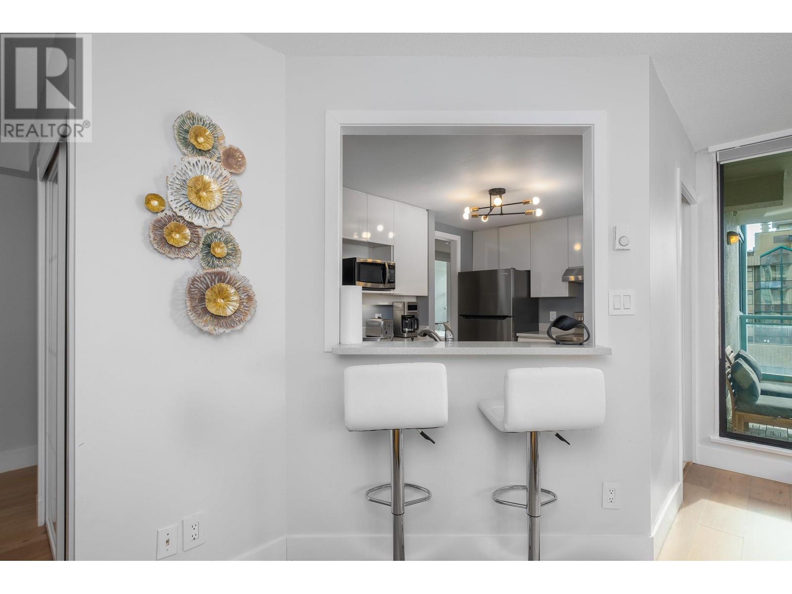 401 789 Jervis Street, Vancouver, British Columbia  V6E 2B1 - Photo 9 - R2826533