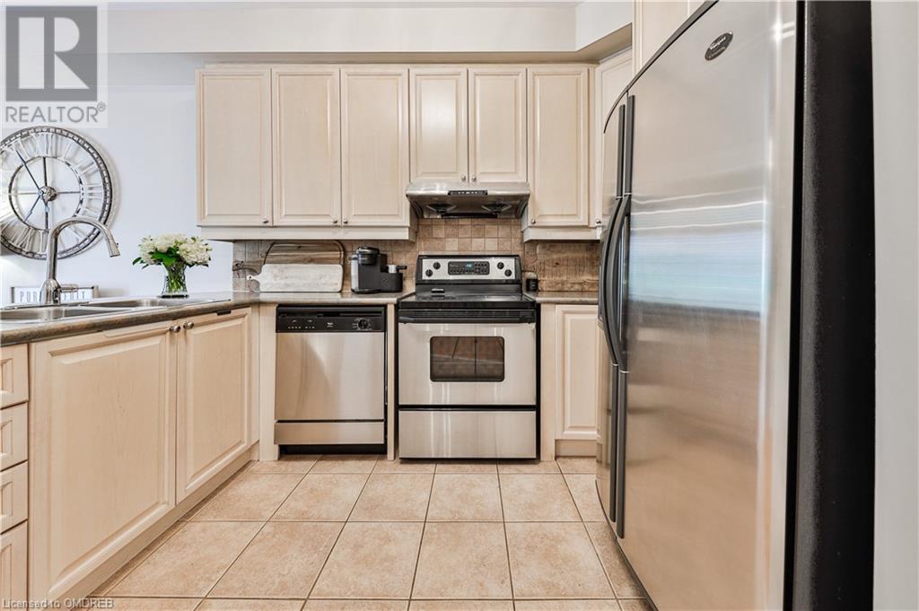142 Waterside Drive Unit# 17, Mississauga, Ontario  L5G 4T8 - Photo 18 - 40506821
