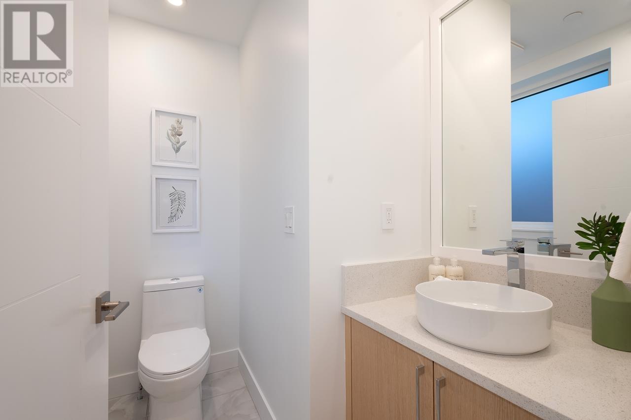3055 E 8th Avenue, Vancouver, British Columbia  V5M 1X4 - Photo 18 - R2828634