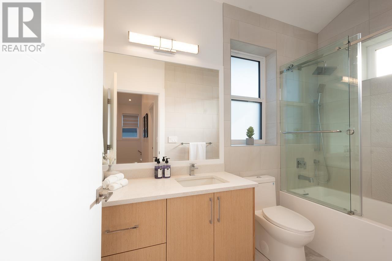 3055 E 8th Avenue, Vancouver, British Columbia  V5M 1X4 - Photo 27 - R2828634
