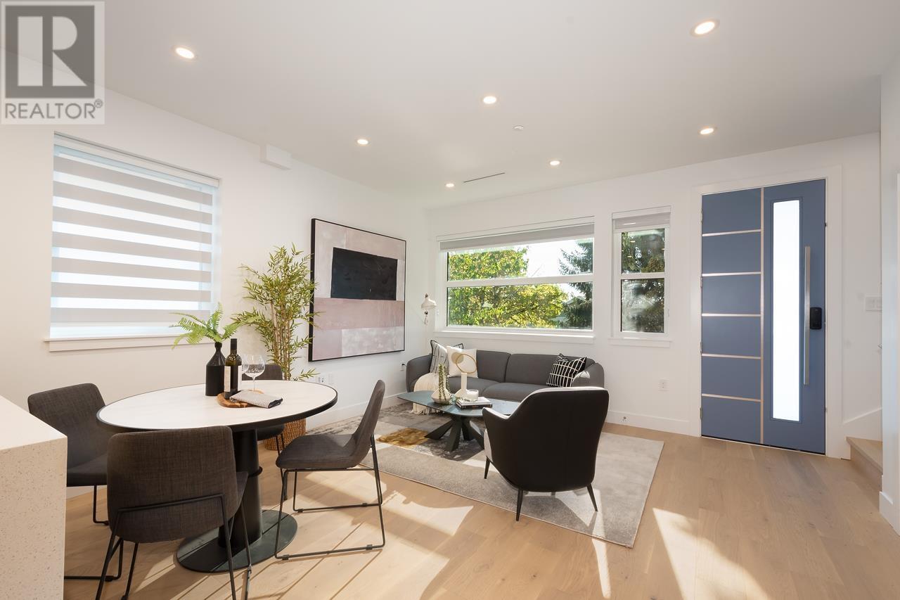 3055 E 8th Avenue, Vancouver, British Columbia  V5M 1X4 - Photo 3 - R2828634