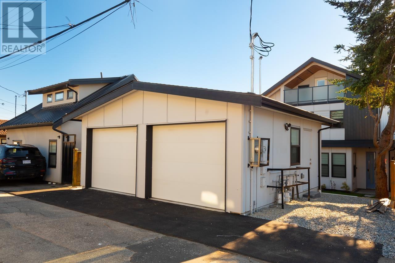 3055 E 8th Avenue, Vancouver, British Columbia  V5M 1X4 - Photo 34 - R2828634