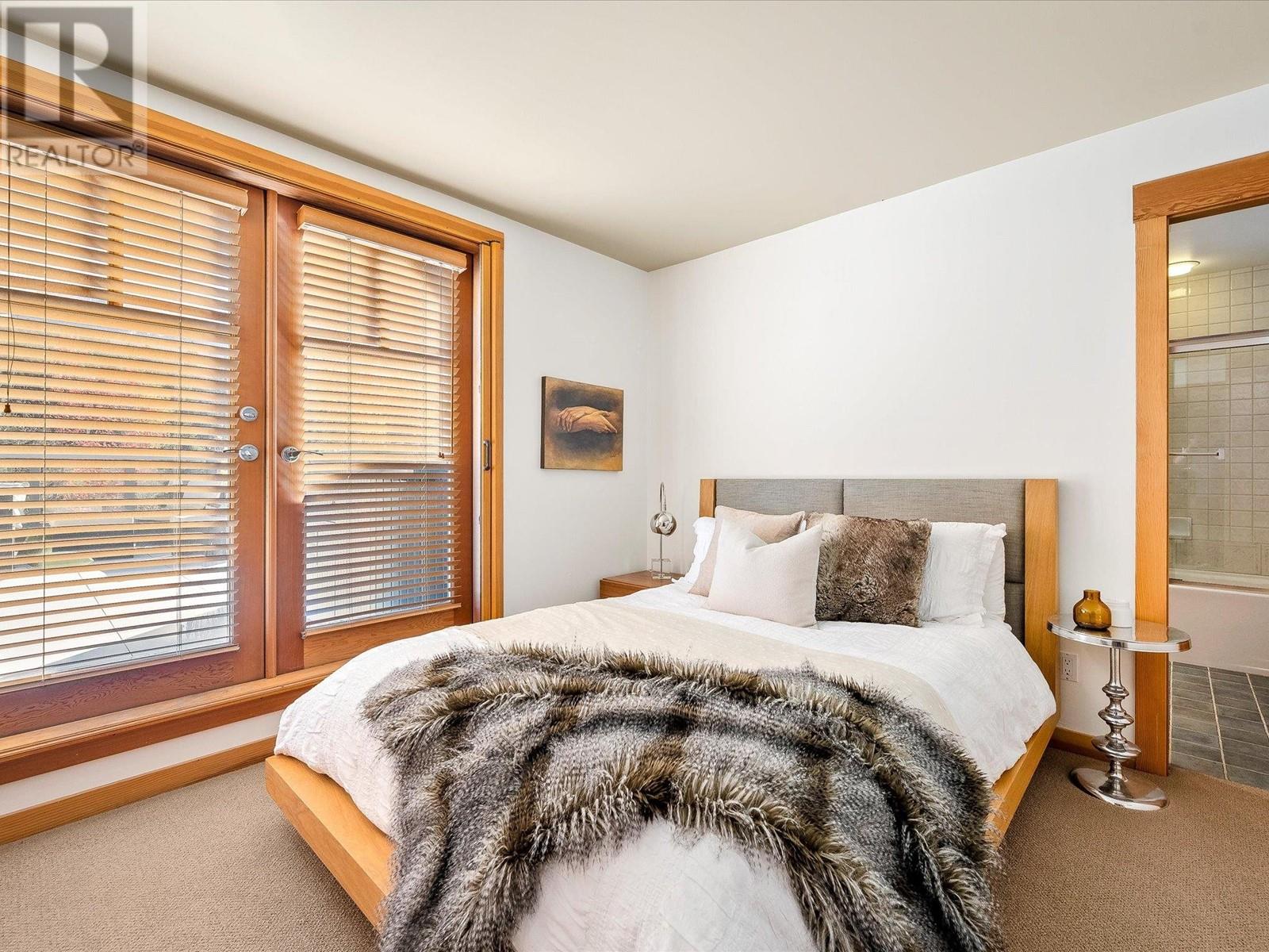 8315 Glen Abbey Lane, Whistler, British Columbia  V8E 1J7 - Photo 20 - R2828642