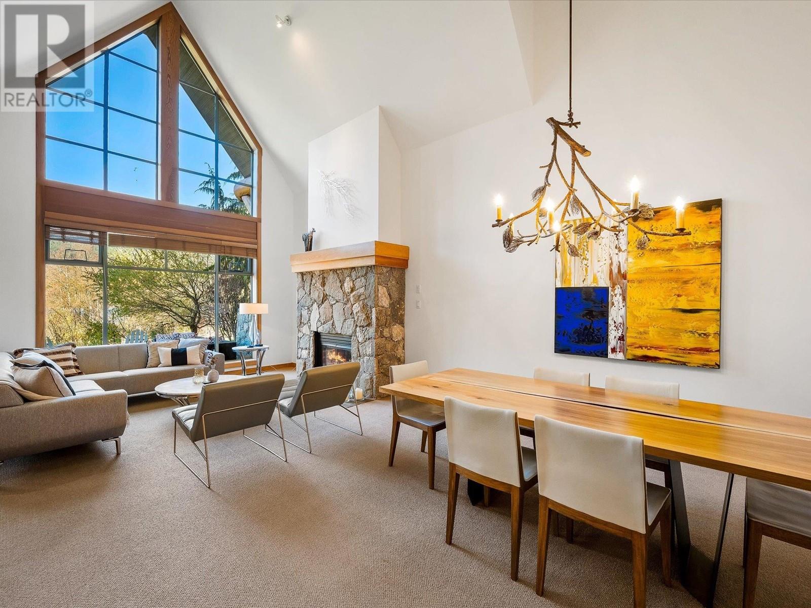 8315 Glen Abbey Lane, Whistler, British Columbia  V8E 1J7 - Photo 6 - R2828642