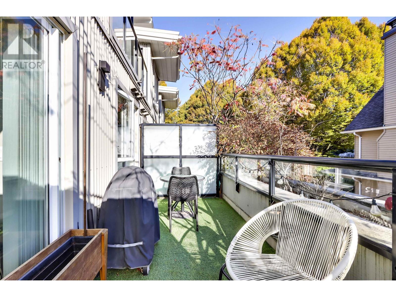 305 1718 Venables Street, Vancouver, British Columbia  V5L 2H4 - Photo 11 - R2828647