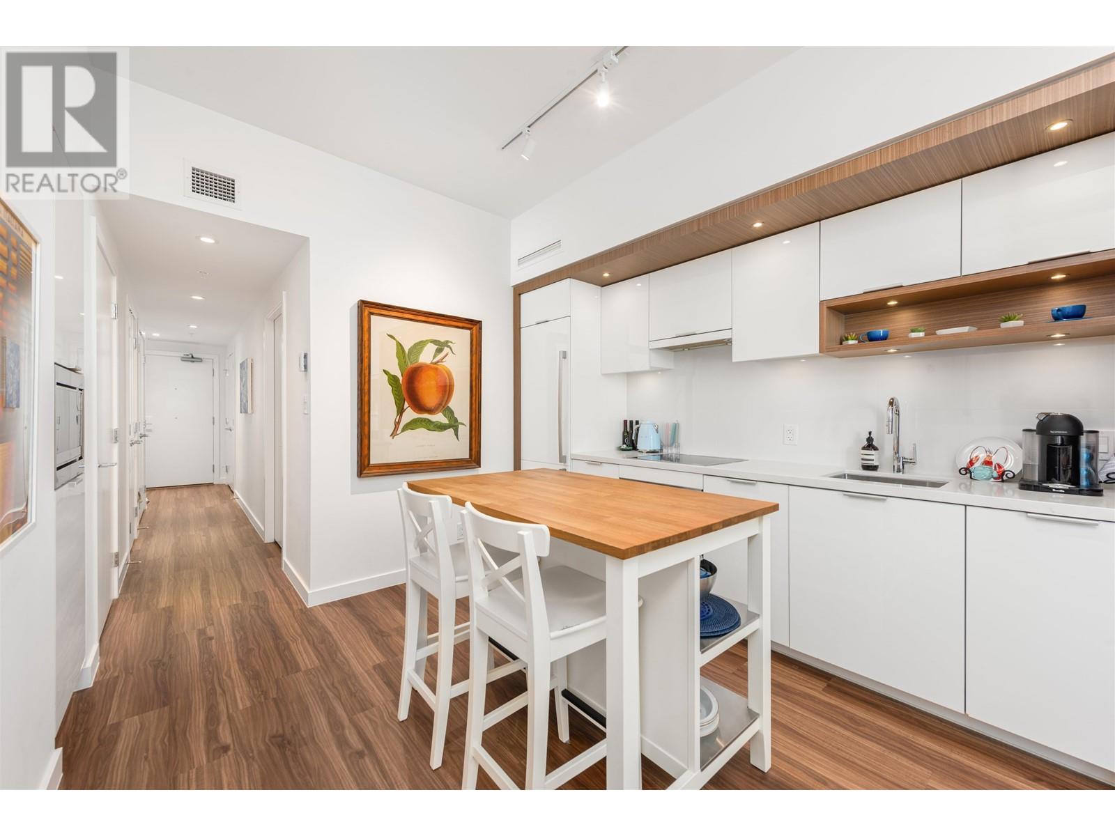 518 1661 QUEBEC STREET, vancouver, British Columbia