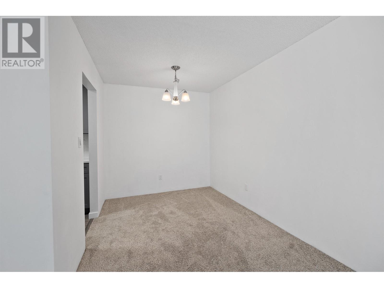 113 9620 Manchester Drive, Burnaby, British Columbia  V3N 4R2 - Photo 25 - R2828654