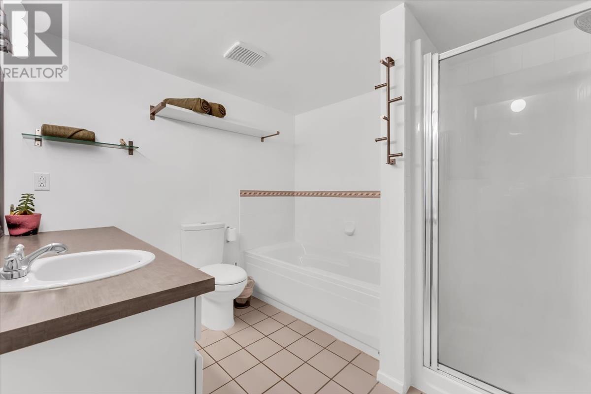 202 3075 Primrose Lane, Coquitlam, British Columbia  V3B 7S2 - Photo 14 - R2828660