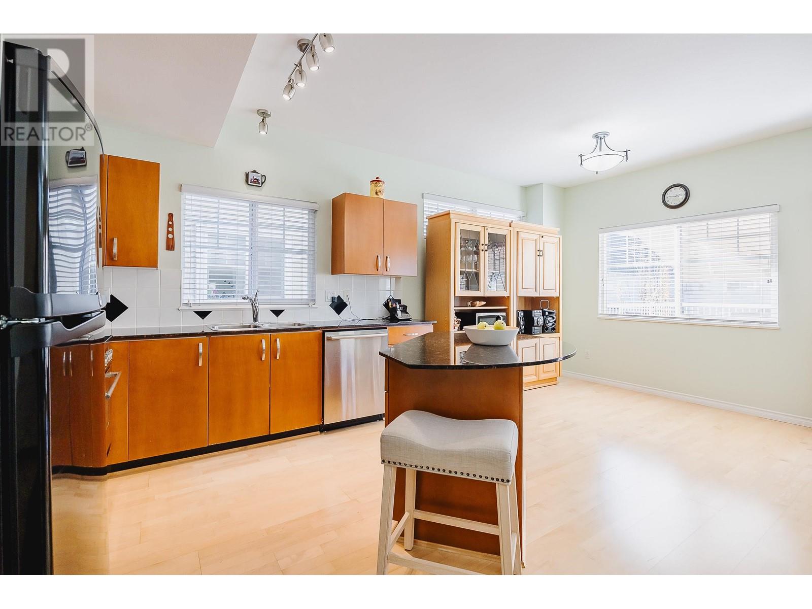 41 1108 Riverside Close, Port Coquitlam, British Columbia  V3B 8C2 - Photo 5 - R2828668