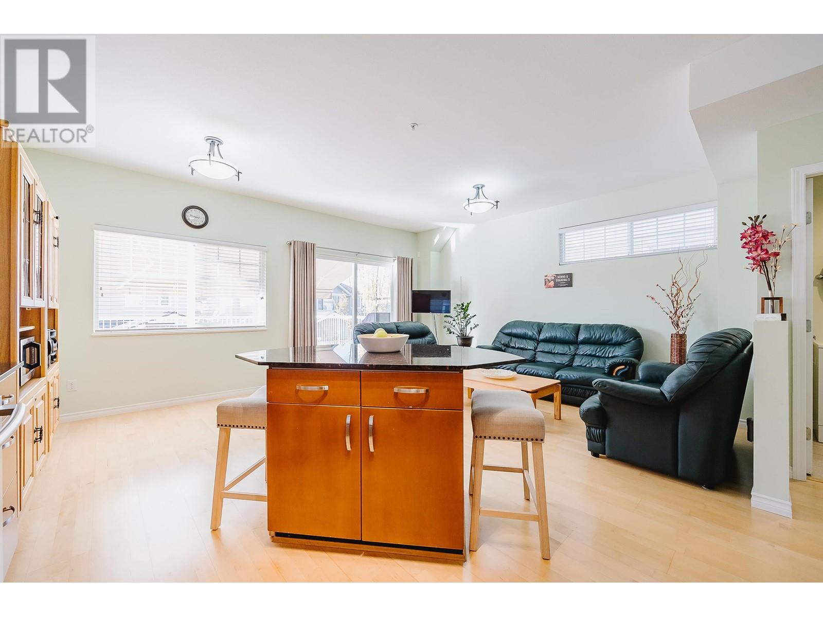 41 1108 Riverside Close, Port Coquitlam, British Columbia  V3B 8C2 - Photo 8 - R2828668