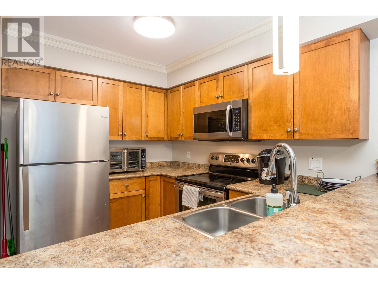 5 19141 124 Avenue, Pitt Meadows, British Columbia  V3Y 2V6 - Photo 8 - R2828683