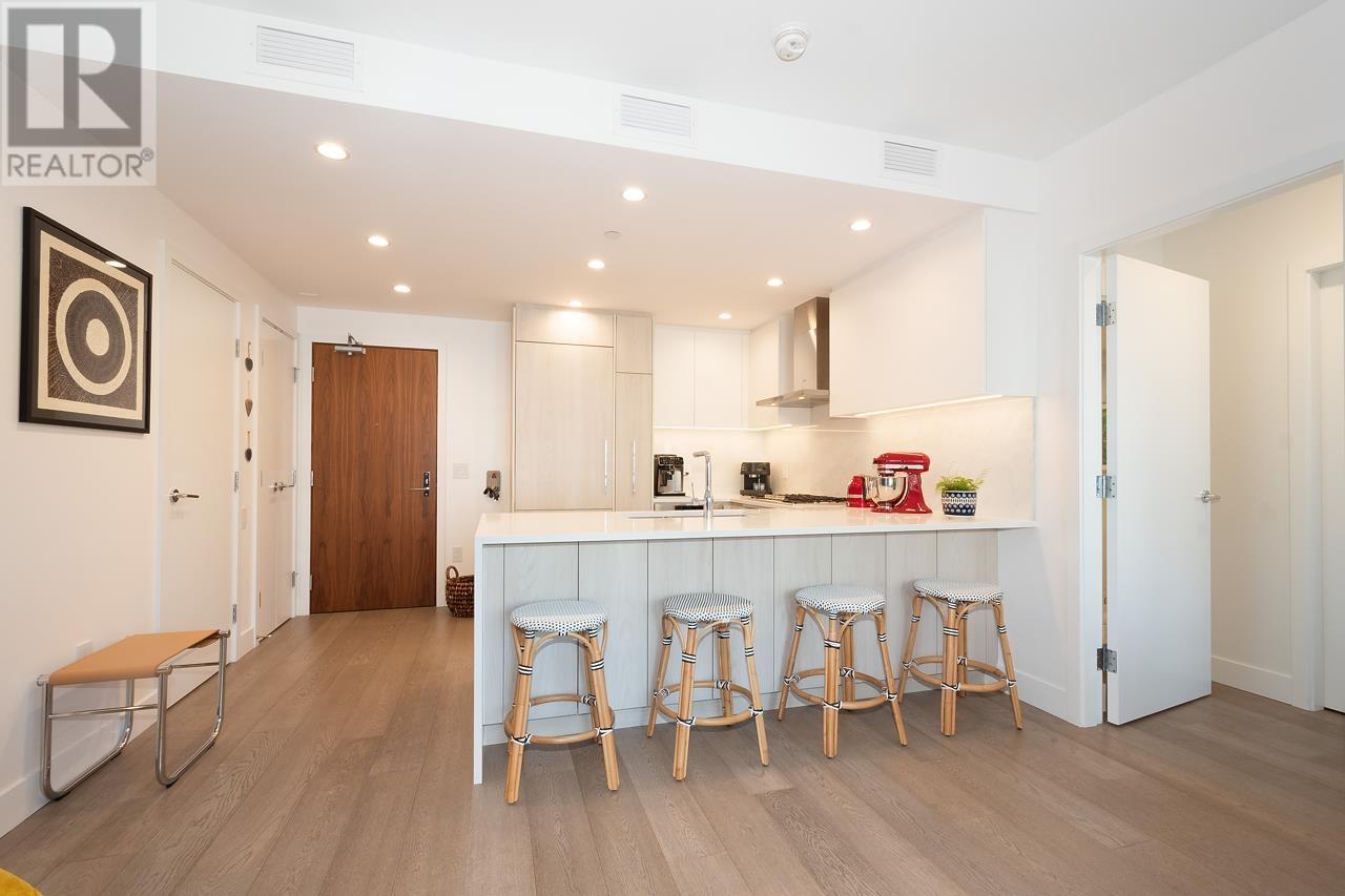 414 177 W 3rd Street, North Vancouver, British Columbia  V7M 0G5 - Photo 8 - R2828689