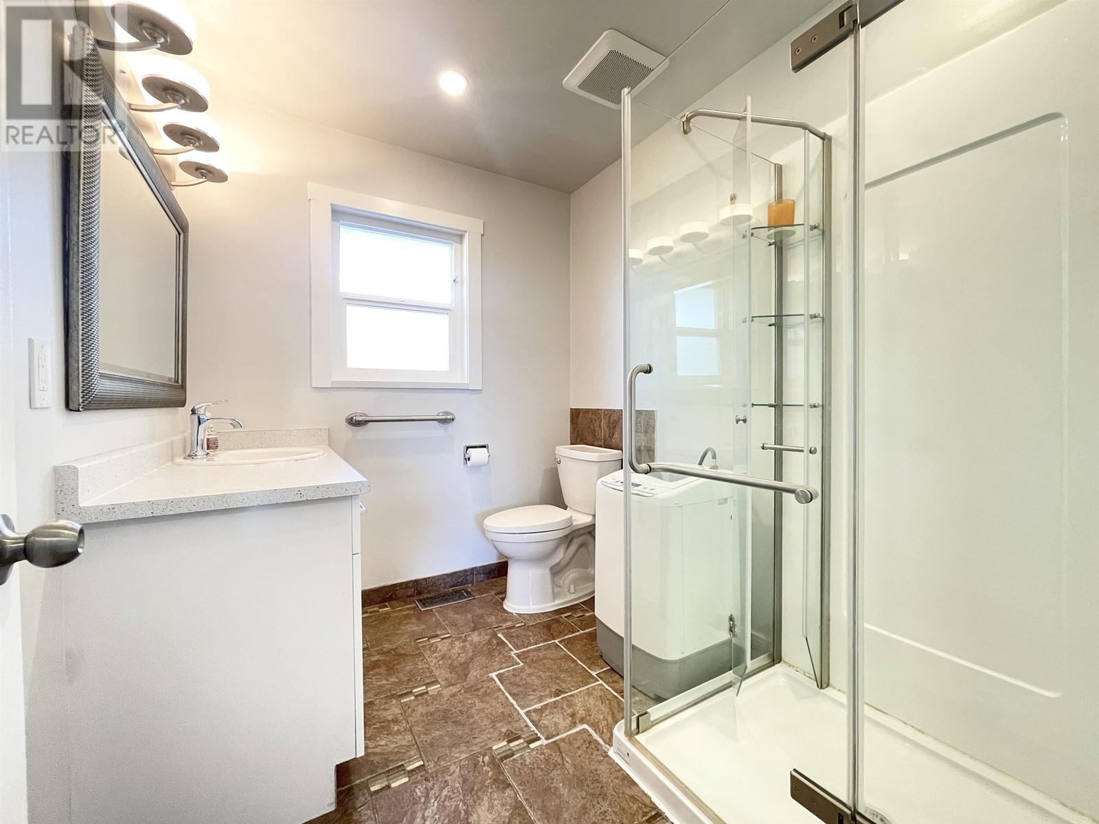 1621 Como Lake Avenue, Coquitlam, British Columbia  V3J 3P7 - Photo 15 - R2828624